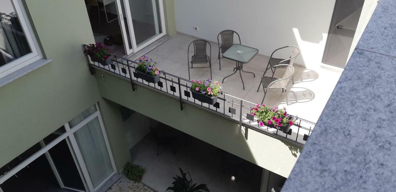 Guest House Green Heart Omegna Exterior foto