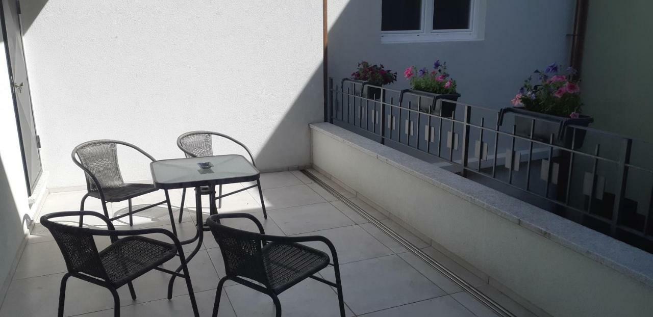 Guest House Green Heart Omegna Exterior foto